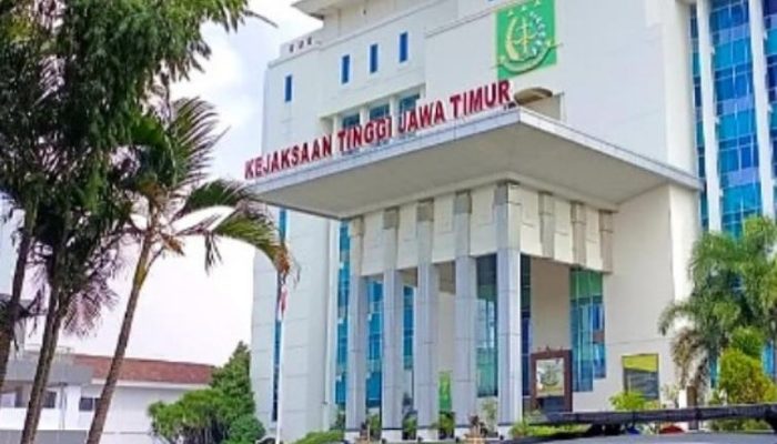 Kadisperkimhub Sumenep Mendadak Hadir di Kejati Jatim