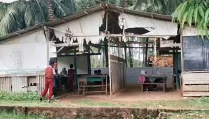 SDN IV Bilis-Bilis Nyaris Roboh, Pemerintah Sumenep Tidur