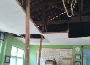Bangunan Sekolah di Arjasa Roboh Saat Siswa Belajar, SDN Pandeman II Nyaris Memakan Korban