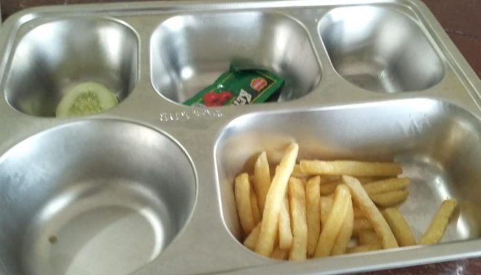 Program Presiden Turun Derajat Jadi Kentang Goreng dan Saus Saset