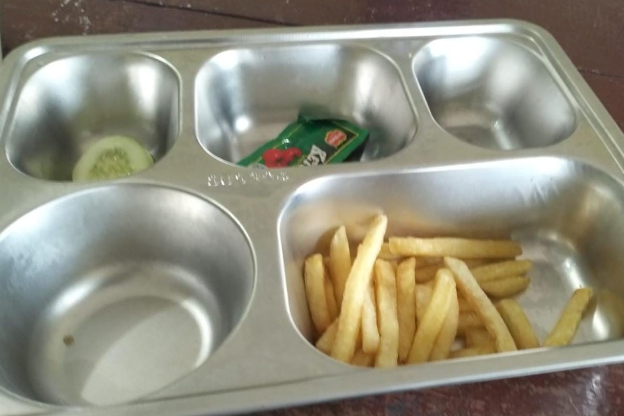 Program Presiden Turun Derajat Jadi Kentang Goreng dan Saus Saset