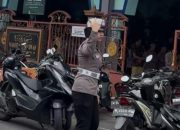 Polwan Polres Sumenep All Out Amankan Salat Jumat, Lalin Lancar dan Kondusif