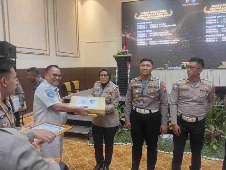 Satlantas Polres Sumenep Terbaik se-Jatim, Tekan Laka Lantas Triwulan III