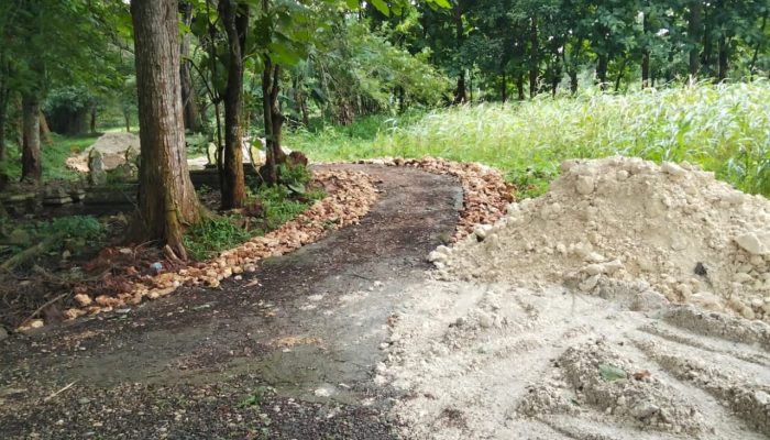 Proyek Makadam Jaba’an Sarat Kejanggalan, Pejabat Menghilang