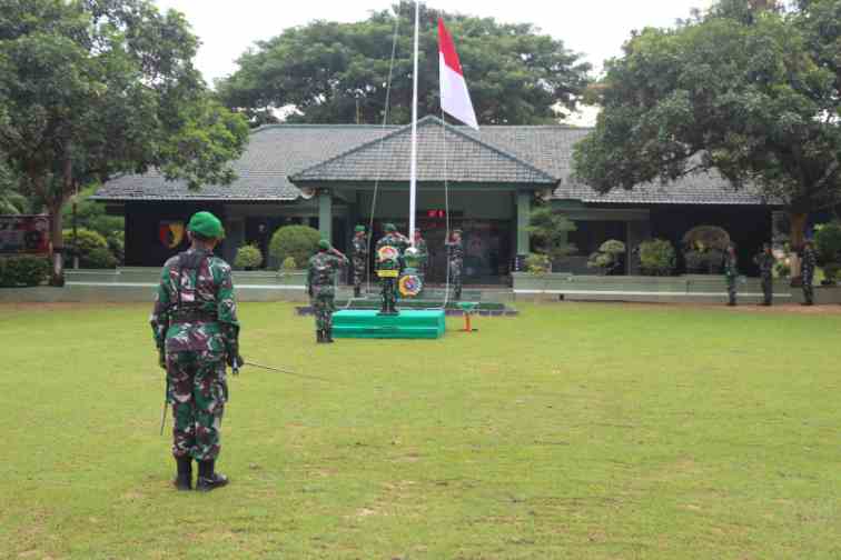 Disiplin dan Loyalitas Ditekankan dalam Upacara Kodim 0826/Pamekasan
