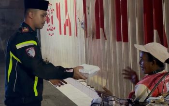 Satlantas Polres Sumenep Gelar “Polantas Menyapa Sahur Off The Road”, Bangunkan Warga dan Edukasi Tertib Lalu Lintas