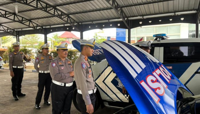 Pastikan Armada Siap Mudik Lebaran, Kasat Lantas Sumenep Lakukan Pengecekan