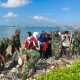 Pantai Branta Diserbu Sampah, TNI–Mahasiswa Turun Tangan Bersih-Bersih