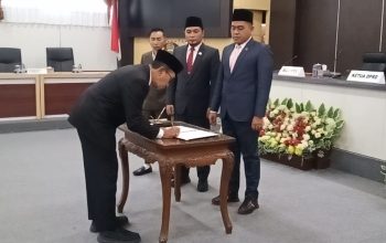 DPRD Pamekasan Warning Pemkab: Jangan Hamburkan Uang Rakyat di Tengah Defisit Rp176 Miliar
