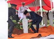 Kasad Antar Jenderal Ryamizard ke Peristirahatan Terakhir