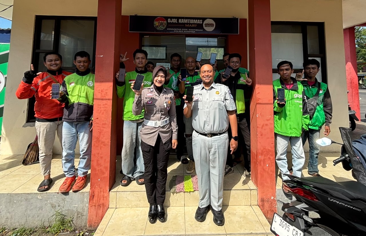 Dekati Komunitas Ojol, Satlantas Sumenep Sosialisasikan Aplikasi JRku