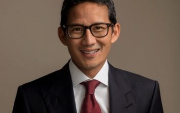 Sandiaga Uno Apresiasi E-Book “Yudi The Connector”