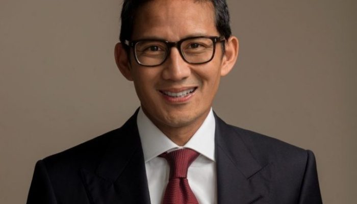 Sandiaga Uno Apresiasi E-Book “Yudi The Connector”